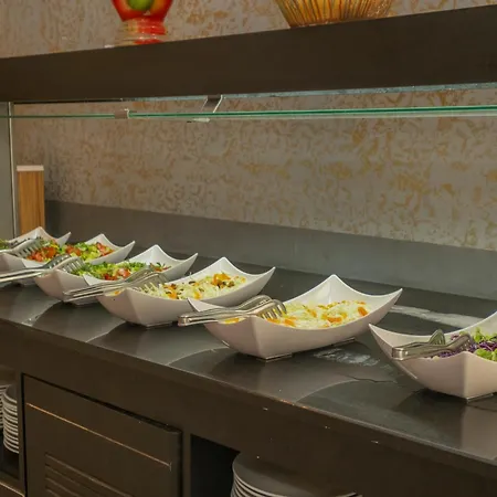 Ladonia Mio Bianco 호텔 아크얄라