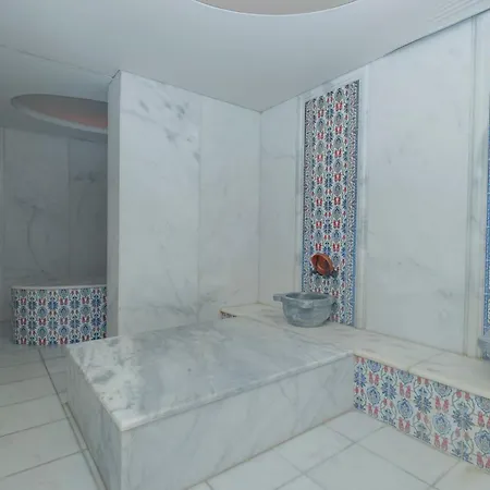 Ladonia Mio Bianco 아크얄라