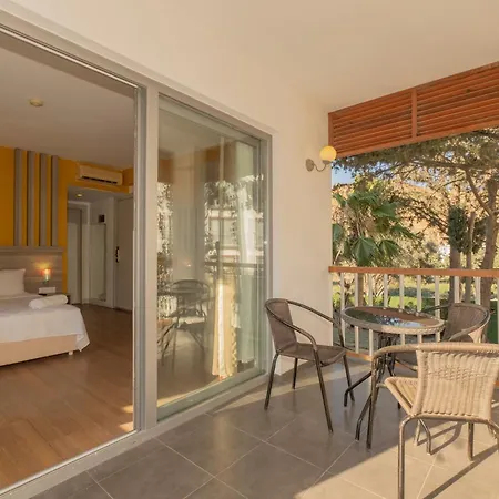 Ladonia Mio Bianco 호텔