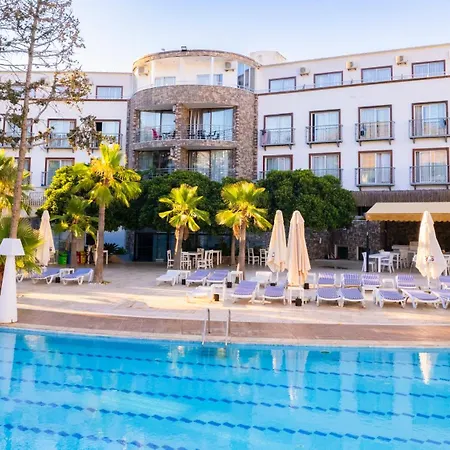 Ladonia Mio Bianco Hotel 4*